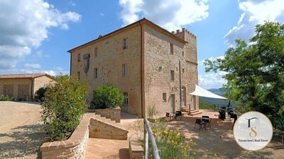 /international/it/citta-della-pieve-umbria-310110358464/