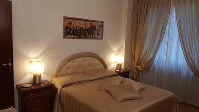 /international/it/via-alessandro-allori-florence-tuscany-310093825750/