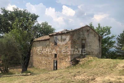 /international/it/citta-di-castello-umbria-310105161479/