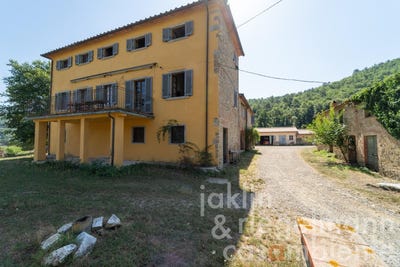 /international/it/arezzo-tuscany-120070585403/