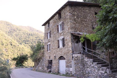 /international/it/via-case-sparse-cn-castel-vittorio-castel-vittorio-liguria-310103662820/