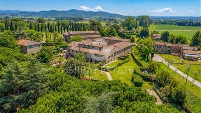 /international/it/cortona-tuscany-310106579312/