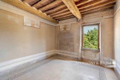 /international/it/via-vittorio-emanuele-sinalunga-tuscany-310101710589/
