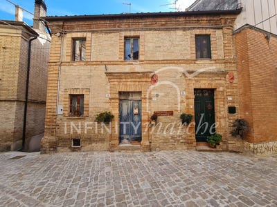 /international/it/ponzano-di-fermo-marche-120094655086/