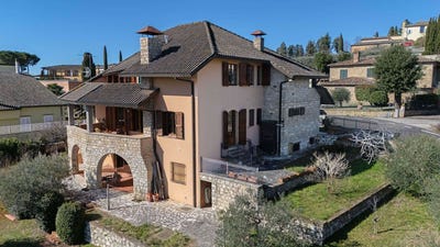 /international/it/sinalunga-tuscany-310106781536/