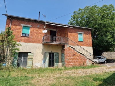 /international/it/lucignano-tuscany-310100577395/