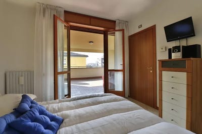 /international/it/via-emilia-levante-bologna-emilia-romagna-310093828580/?lang=zh-cn