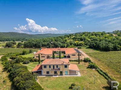 /international/it/capalbio-tuscany-310106541191/