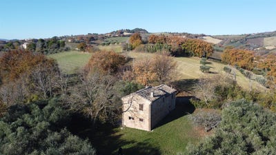 /international/it/serrungarina-marche-310105914230/