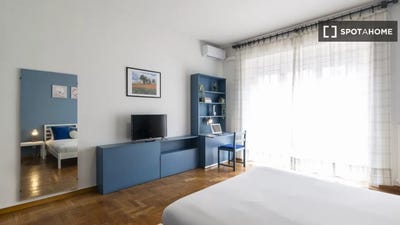 /international/it/milan-lombardy-310108618676/