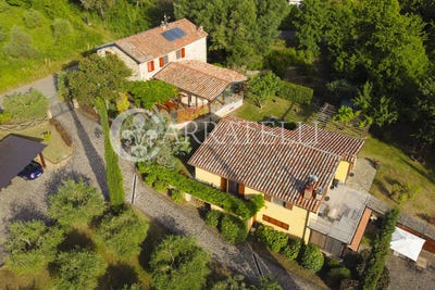 /international/it/santa-fiora-tuscany-310107581311/