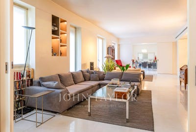 /international/it/milano-lombardy-310107491295/
