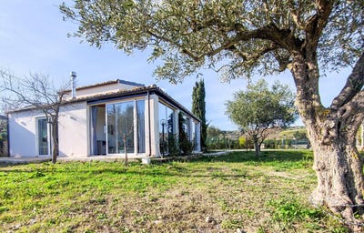 /international/it/palazzolo-acreide-sicily-310098735985/