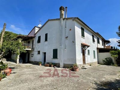 /international/it/via-della-val-di-cecina-12-riparbella-tuscany-310108271291/