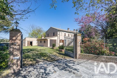 /international/it/monte-san-vito-marche-310107888689/