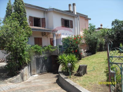 /international/it/tratalias-sardinia-310100913950/?lang=zh-tw