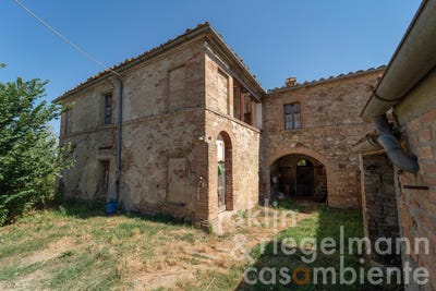 /international/it/buonconvento-tuscany-120093732754/