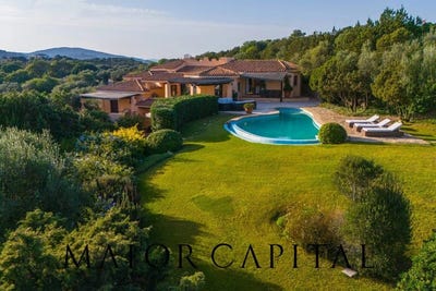 /international/it/arzachena-sardinia-310108317347/