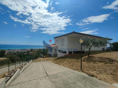/international/it/tortoreto-abruzzo-310101207805/?lang=zh-cn