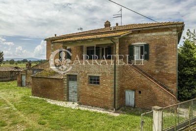 /international/it/montepulciano-stazione-tuscany-310100993055/