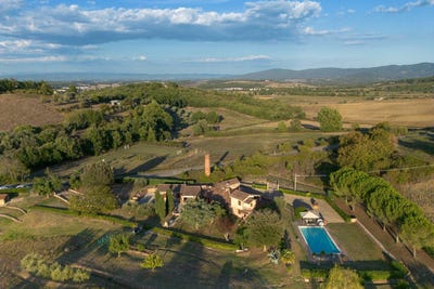 /international/it/casole-d-elsa-tuscany-310110250475/
