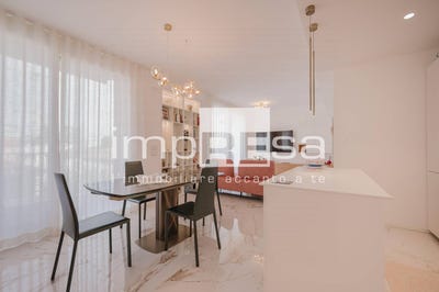 /international/it/via-andrea-bafile-2-jesolo-veneto-310108035175/