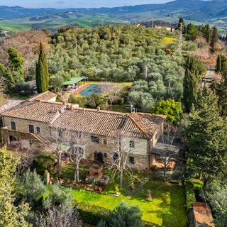 /international/it/volterra-tuscany-310119982233/