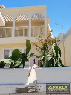 /international/it/scoglitti-scoglitti-sicily-310109018632/?lang=id