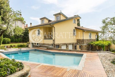 /international/it/montaione-tuscany-310106262203/