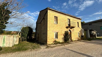 /international/it/contrada-pachierno-11-castignano-marche-310103017634/