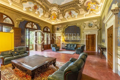/international/it/montepulciano-stazione-tuscany-310104897493/