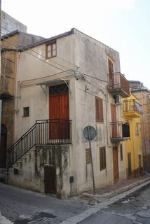 /international/it/via-roma-cianciana-sicily-310107411200/