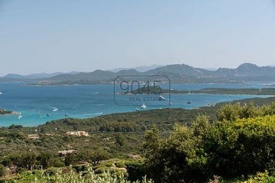 /international/it/arzachena-sardinia-310108595515/