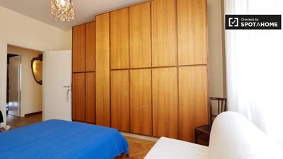 /international/it/milan-lombardy-120075911575/