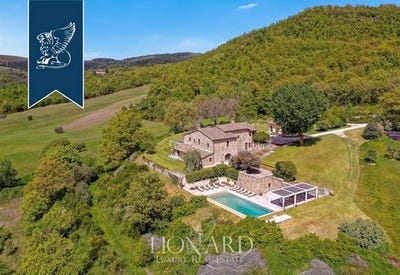 /international/it/sarteano-tuscany-120092195319/
