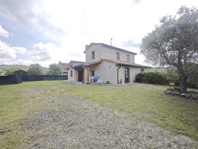 /international/it/volterra-tuscany-310099890568/