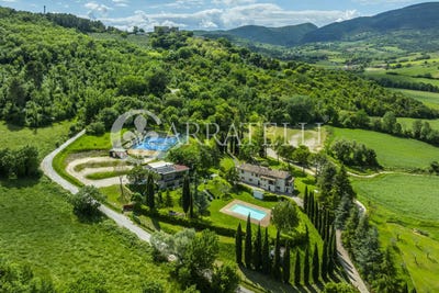 /international/it/spoleto-umbria-310105898359/