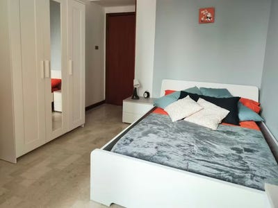 /international/it/via-della-barca-bologna-emilia-romagna-310095940287/