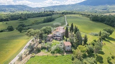 /international/it/citta-della-pieve-umbria-310108289854/