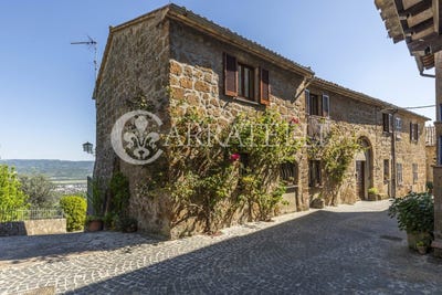 /international/it/orvieto-umbria-310108127624/