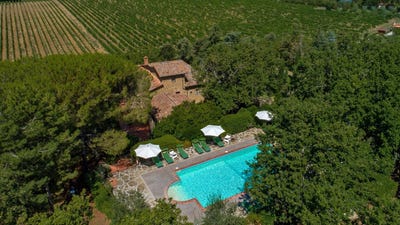 /international/it/bucine-tuscany-310109112202/