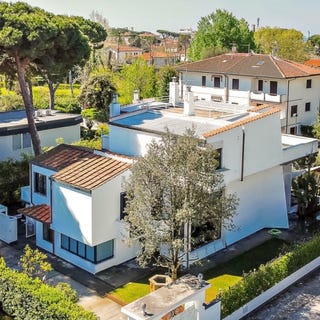 /international/it/marina-di-pietrasanta-tuscany-310107185064/