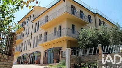 /international/it/loreto-marche-310108406818/