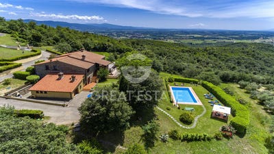 /international/it/civitella-in-val-di-chiana-tuscany-310101487436/?lang=id