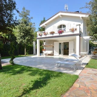 /international/it/forte-dei-marmi-tuscany-310110352475/