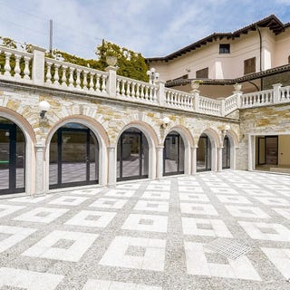 /international/it/verbania-piedmont-310106446100/