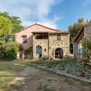 /international/it/tuoro-sul-trasimeno-umbria-310107979200/