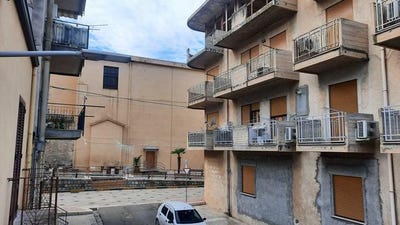 /international/it/via-dolce-aliminusa-sicily-310101750106/