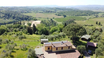 /international/it/palaia-tuscany-310107186436/