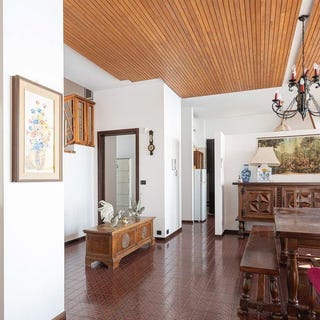 /international/it/toscolano-maderno-lombardy-310107743608/